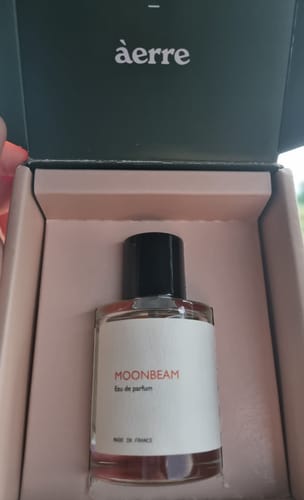 Customer photo review of Moonbeam