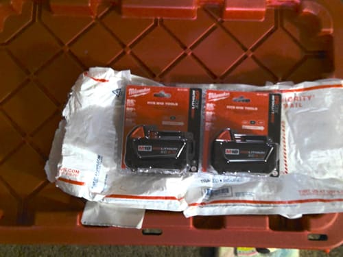 Customer photo review of Milwaukee 48-11-1850 M18 REDLITHIUM XC5.0 Extended Capacity Battery Pack