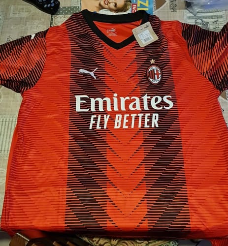 Customer photo review of MAGLIA MILAN HOME 2023/24