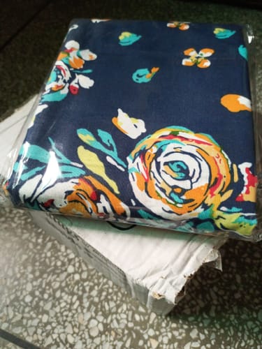 Customer photo review of Navy Peony-Bed Sheet Set