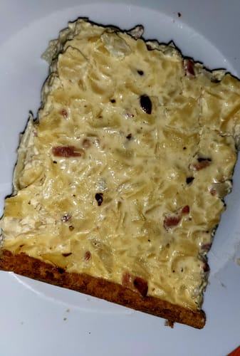 Customer photo review of Lower-Carb Pizza Backmischung für zwei glutenfreie, vegane Pizzaböden