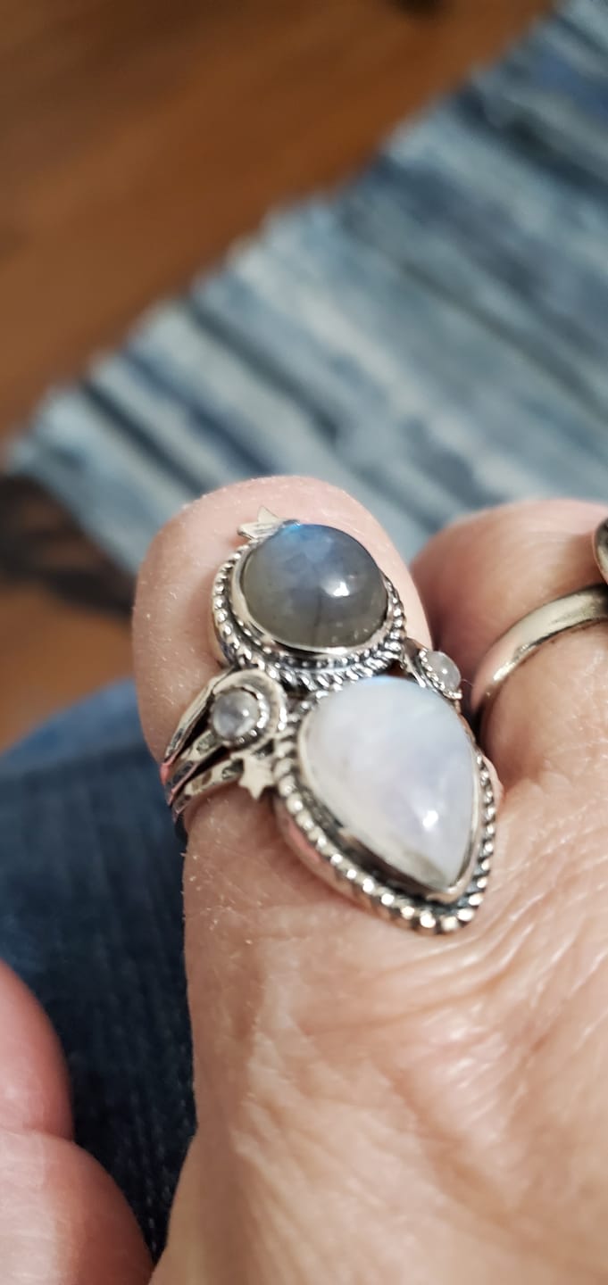 Customer photo review of Celestial Moonstone and Labradorite Silver Ring