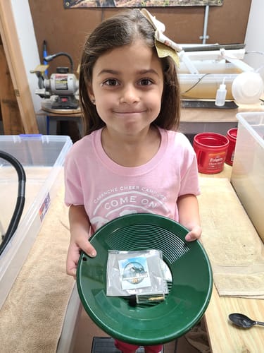 Customer photo review of Pioneer 'NUGGET HUNTER' - Gold Panning Paydirt