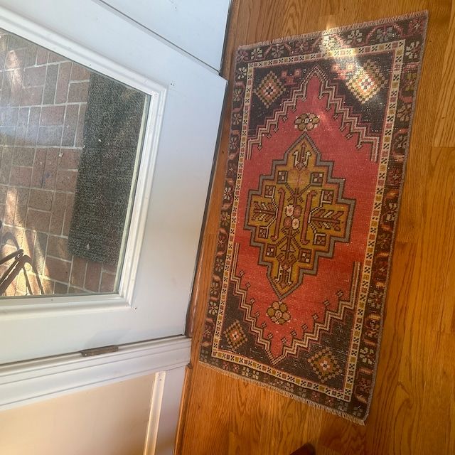 Customer photo review of Rug Pad, Non-Slip Area Carpet Pad, Extra Thick Grip Pad Protective Cushioning Pad for Hard Surface Floors