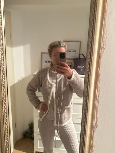 Customer photo review of Alice Cardigan - Taupe/Creme