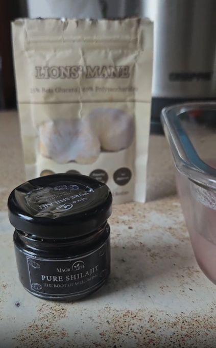Customer photo review of Nootropic Brain Boost