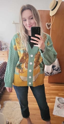 Customer photo review of Van Gogh Vintage Cardigan Knit Sweater