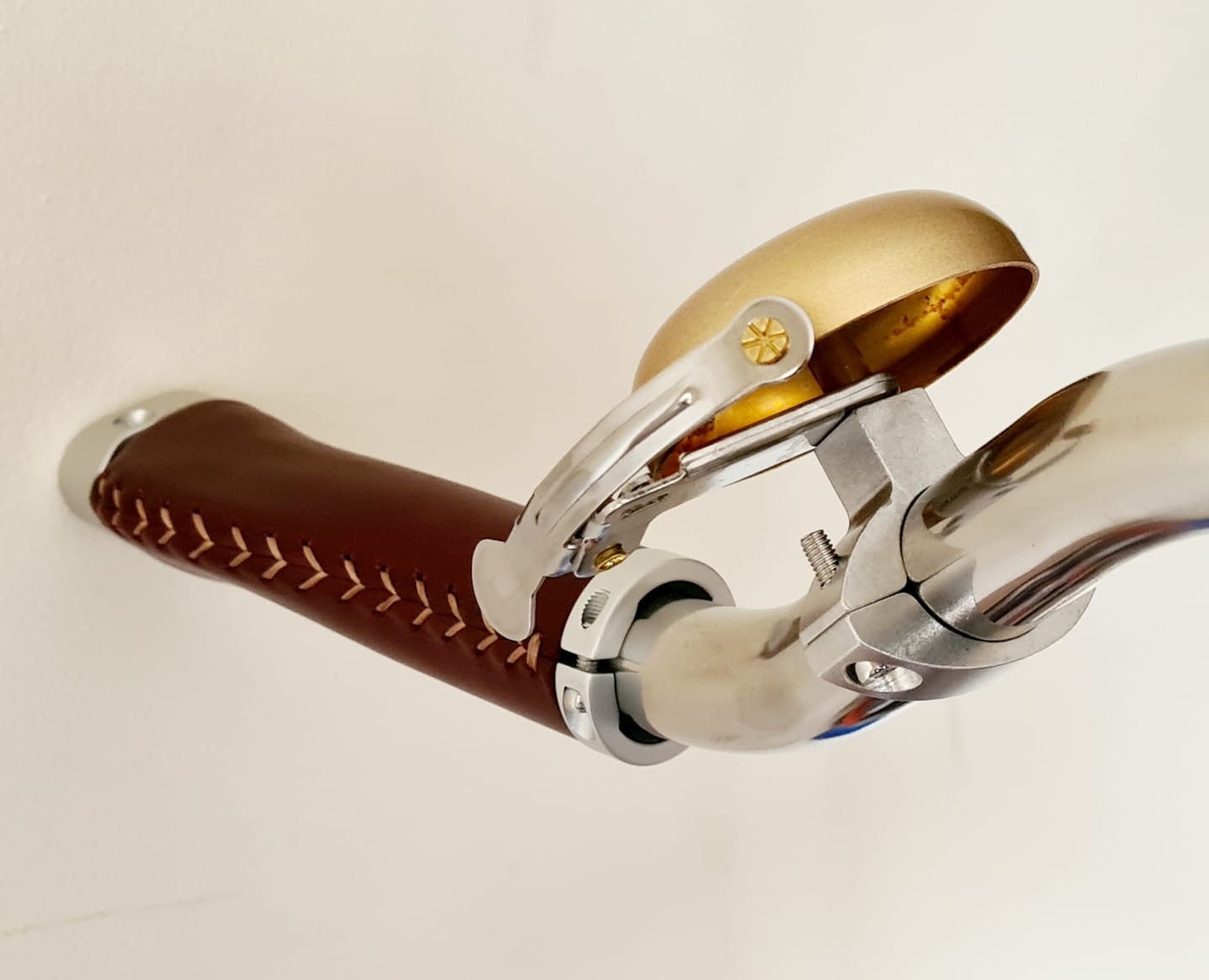 Customer photo review of Temple Ergonomic Leather Grips - Dark Brown