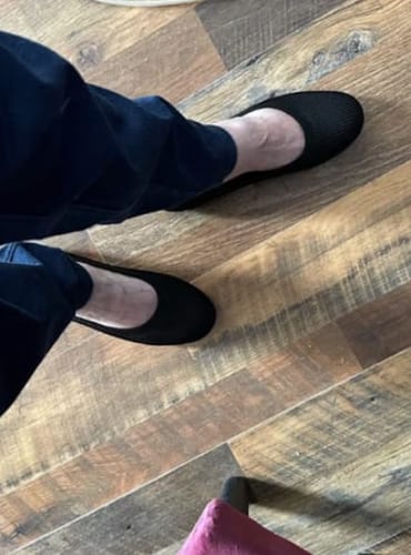 Customer photo review of Chloe - Orthopedic Shoes