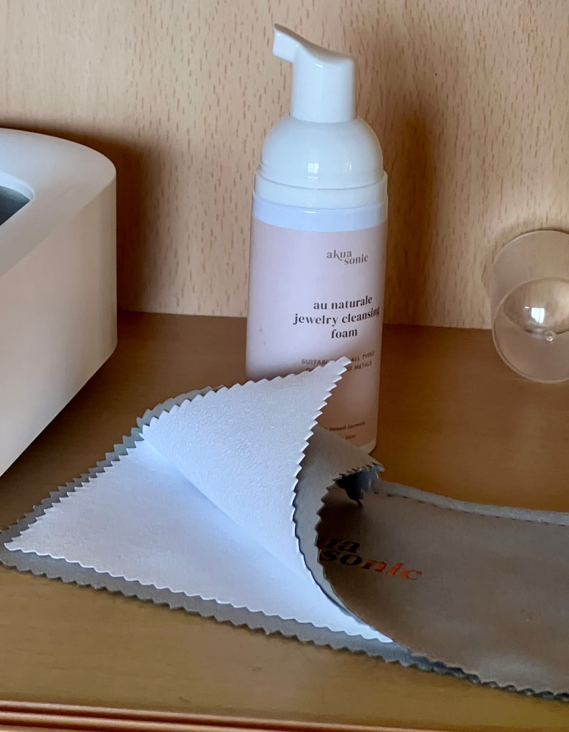 Customer photo review of Jewelry Cleansing Foam Kit