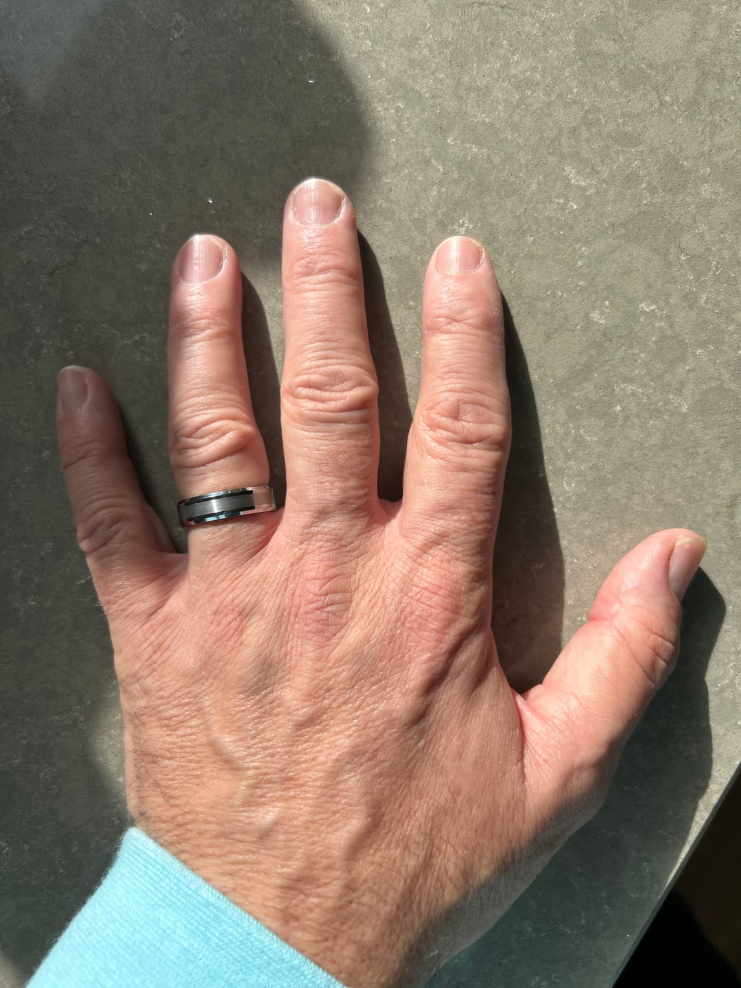 Customer photo review of Brushed 6mm Wonder Ring