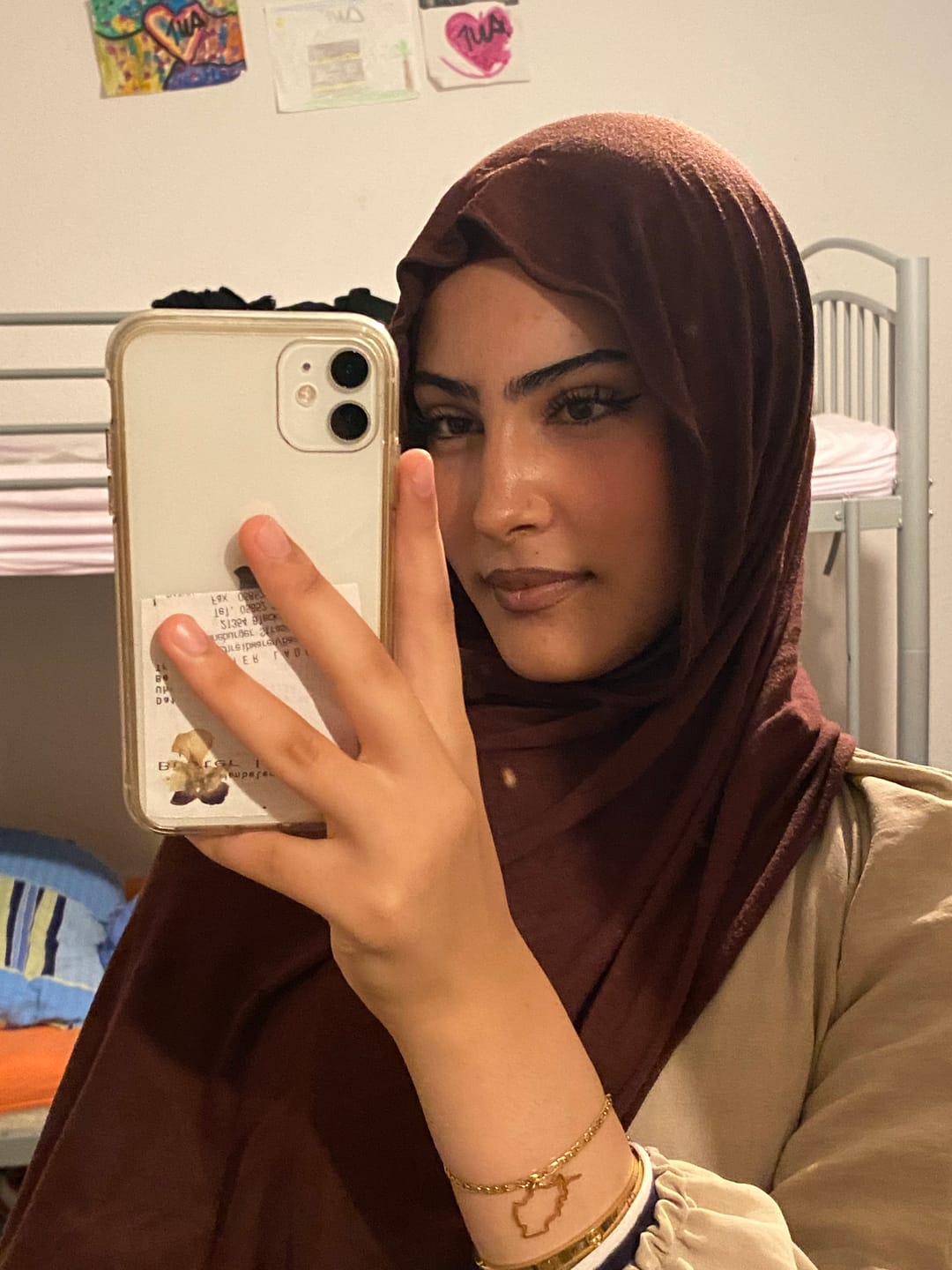 Customer photo review of Nations Armband | 18K vergoldet