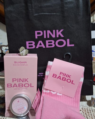 Customer photo review of Calzini Pink Babol Pink Edition