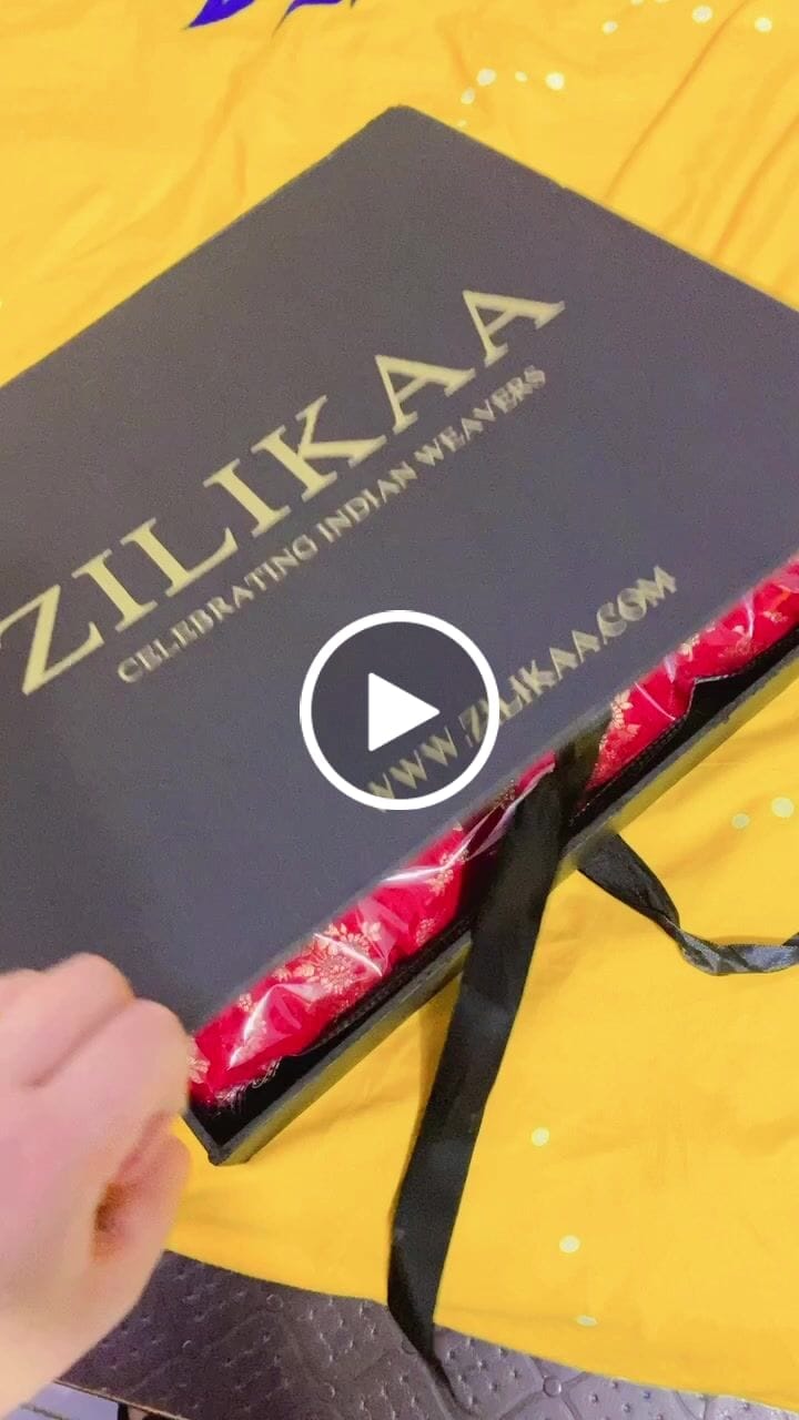 Customer video review of Scarlet Red Banarasi Uppada Silk Saree
