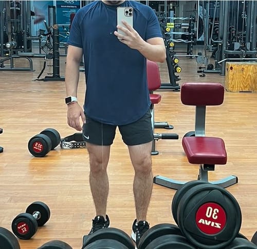 Customer photo review of Training Sport Tee - Navy Blue