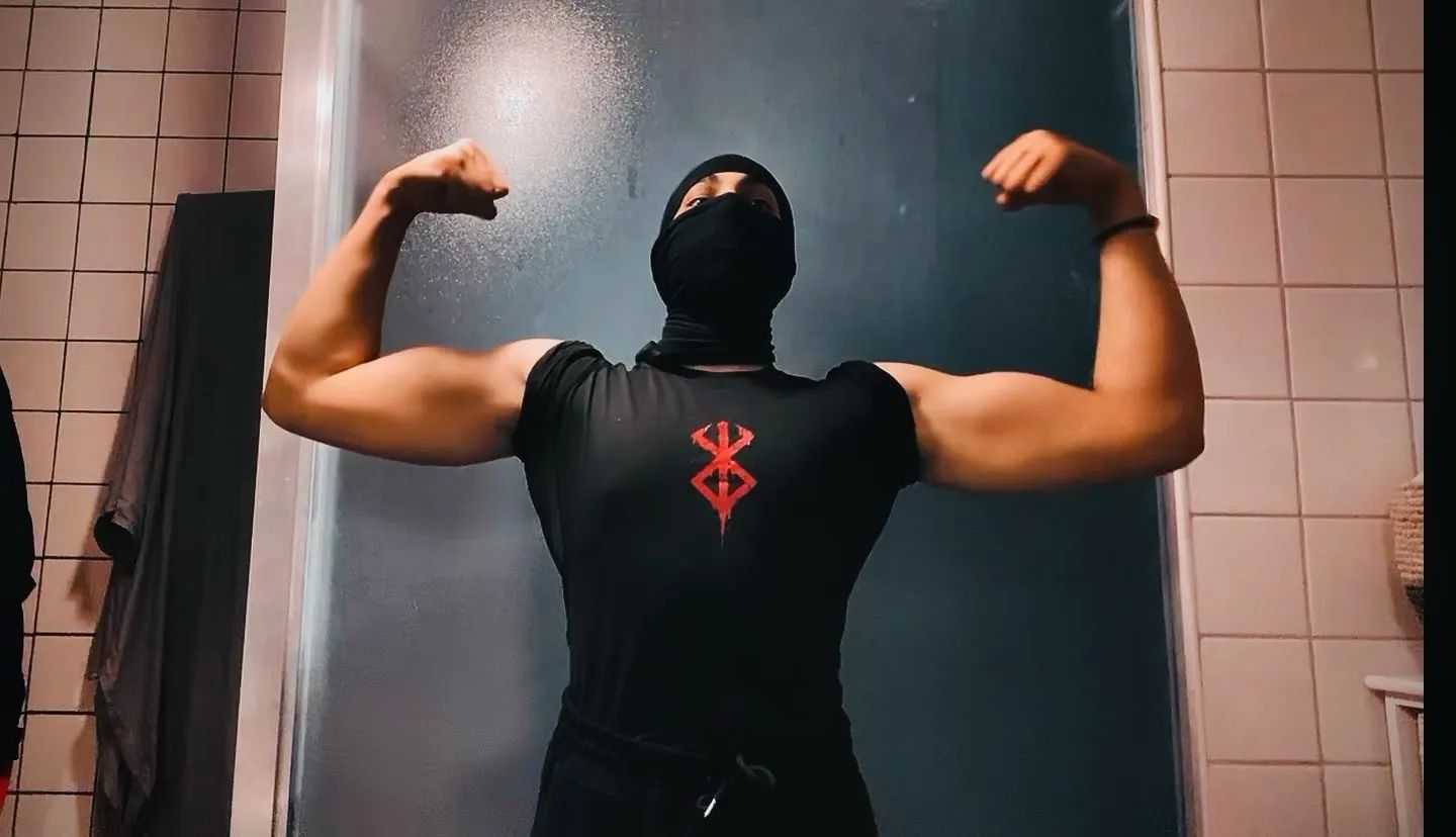 Customer photo review of Berserk Compression T-Shirts