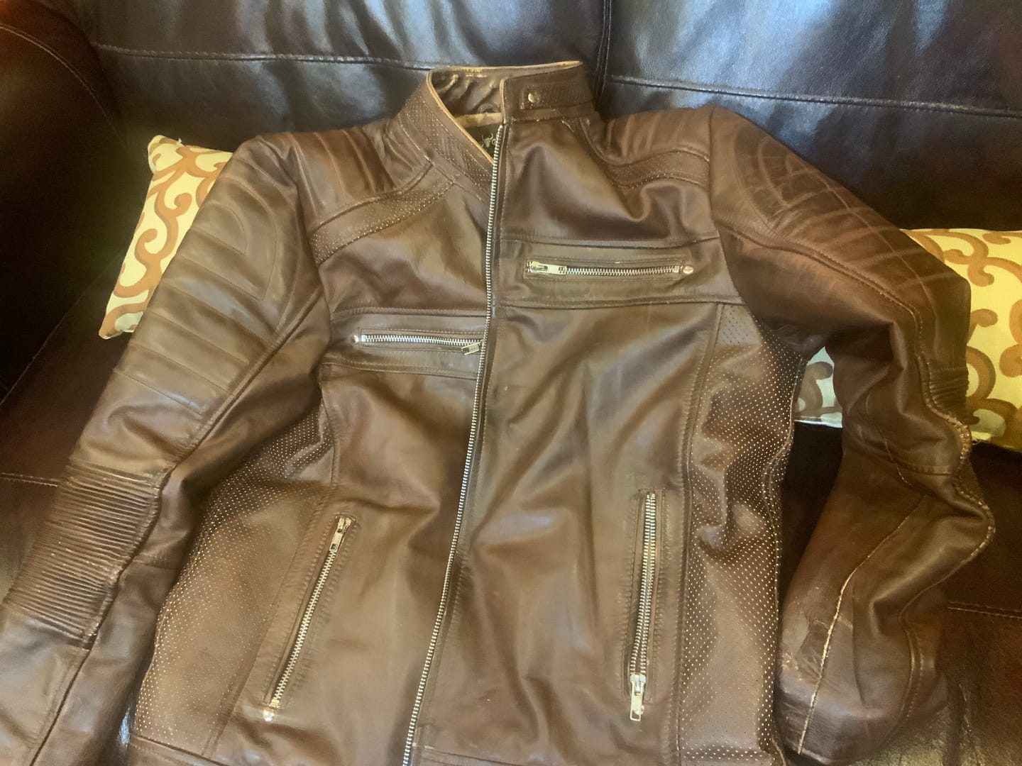 Customer photo review of Vintage Cafe Racer Cowhide Leather Moto Jacket