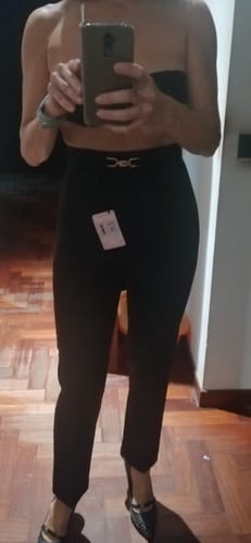 Customer photo review of Pantalone classico a vita alta con cinturina dorata - Nero - FR3575