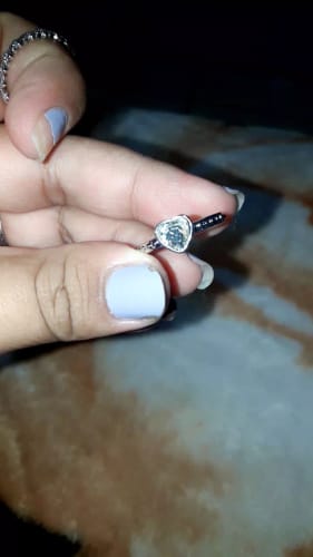 Customer photo review of ANILLO CORAZÓN EN RELIEVE PANDORA