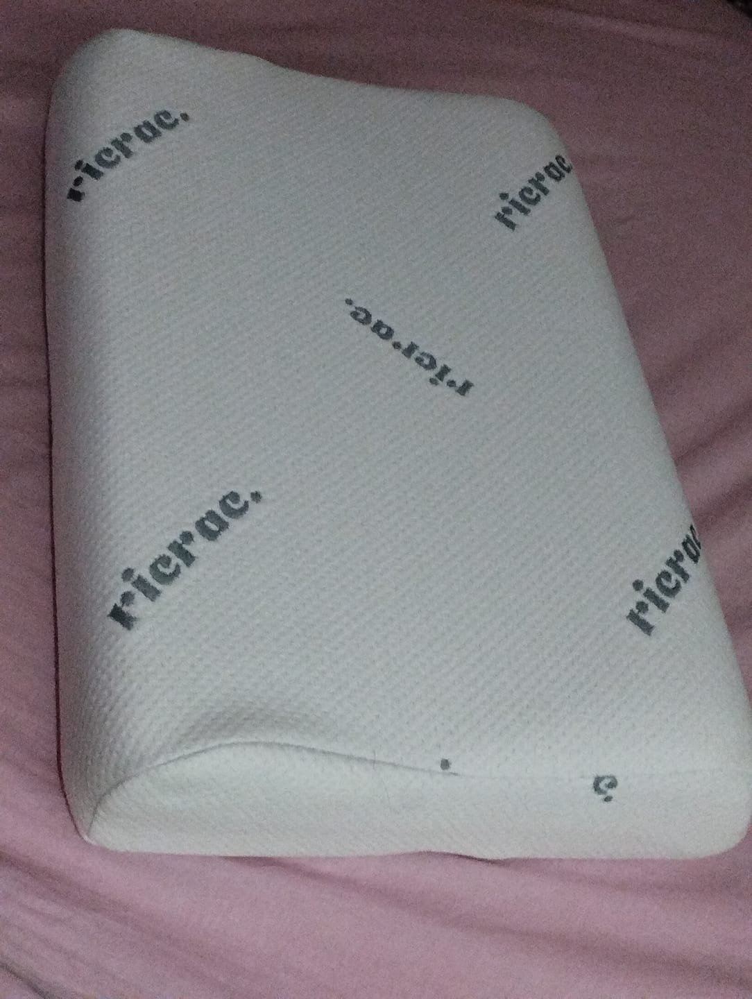 Customer photo review of Wavy Memory Foam Pillow