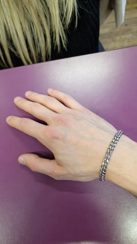 Customer photo review of Bracelet gourmette homme à maille cubaine 7mm en acier inoxydable