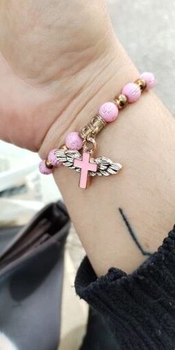 Customer photo review of Armbånd Med Englevinger Og Kors