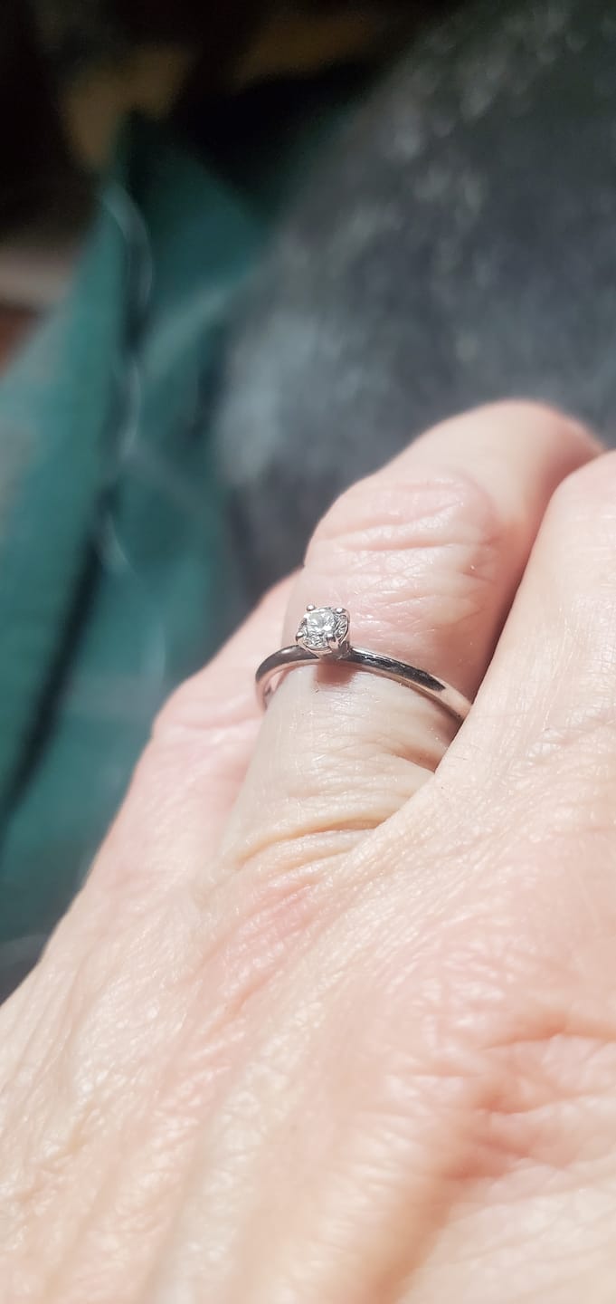 Customer photo review of Love Spell Sparkle Diamond Candle