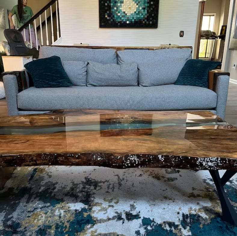Customer photo review of Metal Bench Legs - 115 Yami - 5W, 16H inch