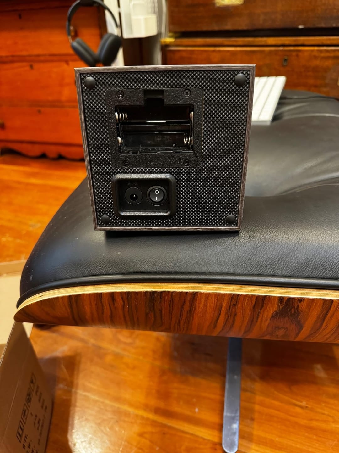Customer photo review of Single Watch Winder Dual Power Supply with Cover
