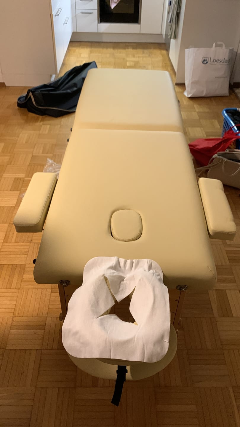 Customer photo review of Massageliege Klappbar Sofia Light