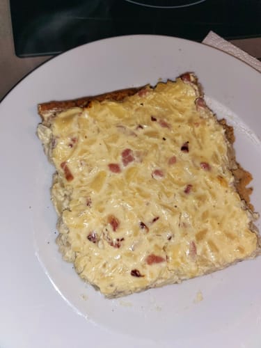 Customer photo review of Lower-Carb Pizza Backmischung für zwei glutenfreie, vegane Pizzaböden