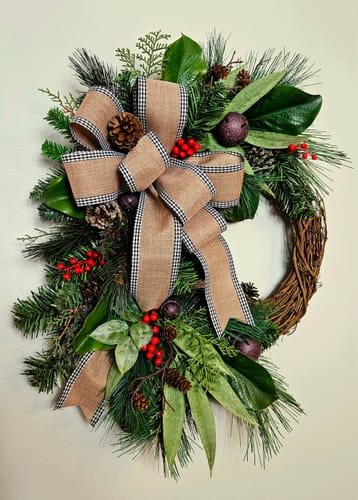 Customer photo review of 14"L Pine/Berry/Pinecone Spray Blue Spruce/Red/Brown XX8170