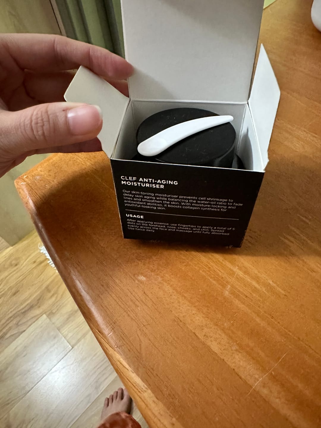 Customer photo review of BUY 1 FREE 1 - CLEF Anti-Aging Moisturiser (50g)