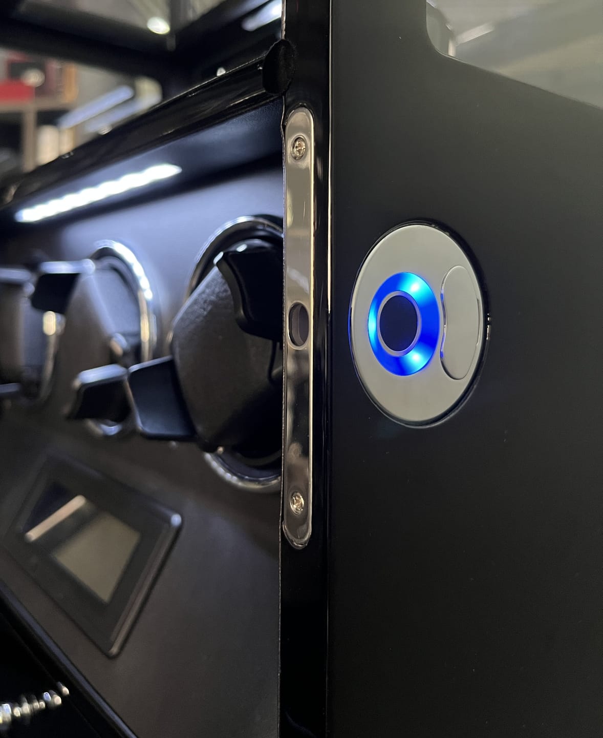 Customer photo review of Fingerprint Lock Watch Winders with 4 Watch Holders