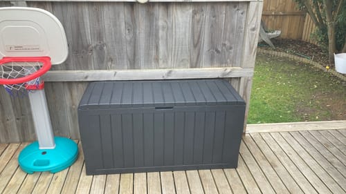 Customer photo review of Marvel Plus Deck Box