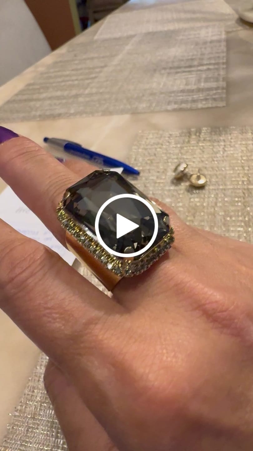 Customer video review of Stardust Crystal Ring