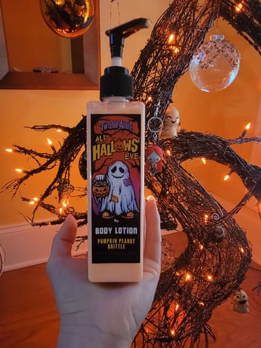 Customer photo review of All Hallows Eve Body Lotion