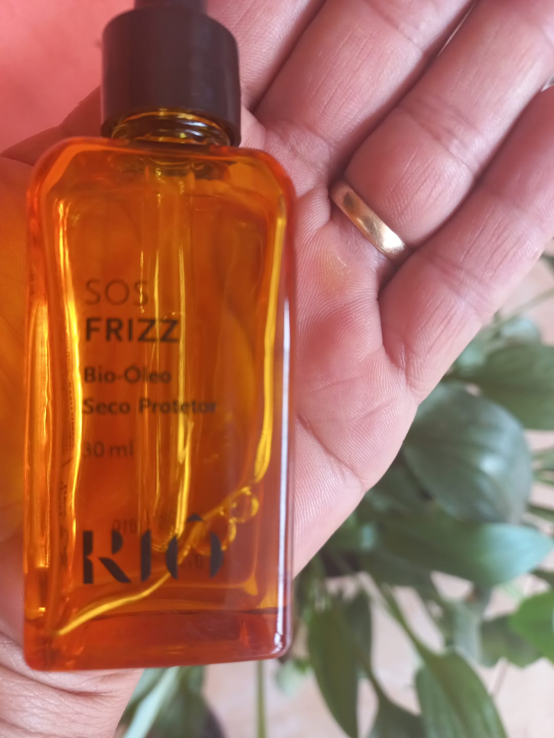 Customer photo review of SOS Frizz Bio-Óleo Seco Protetor