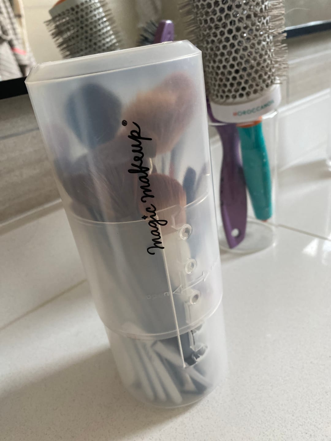 Customer photo review of Porta brochas ajustable