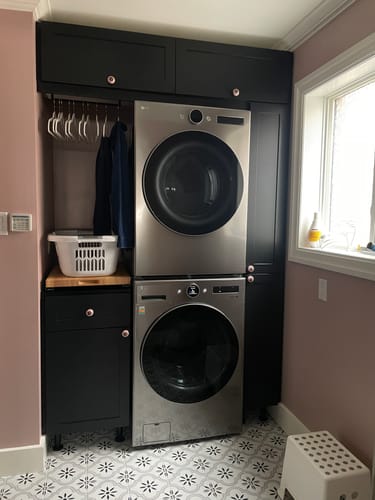 Customer photo review of 18" Wide Base Cabinet With Drawer On Top - Painted Doors