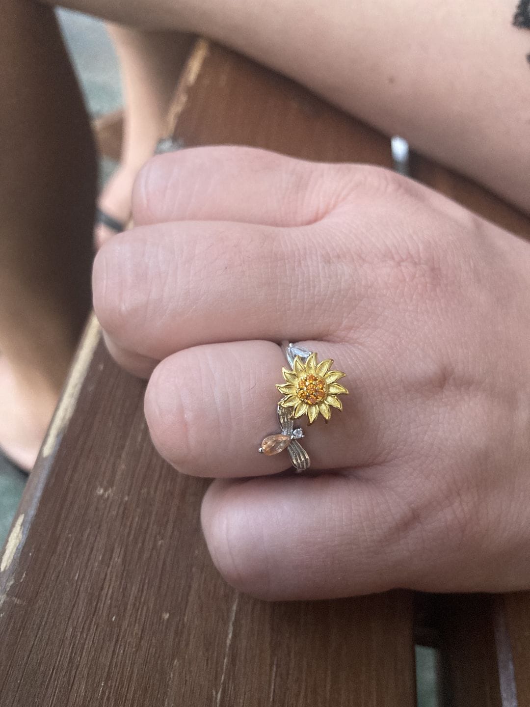 Customer photo review of Spinning Sunflower & Bee Ring