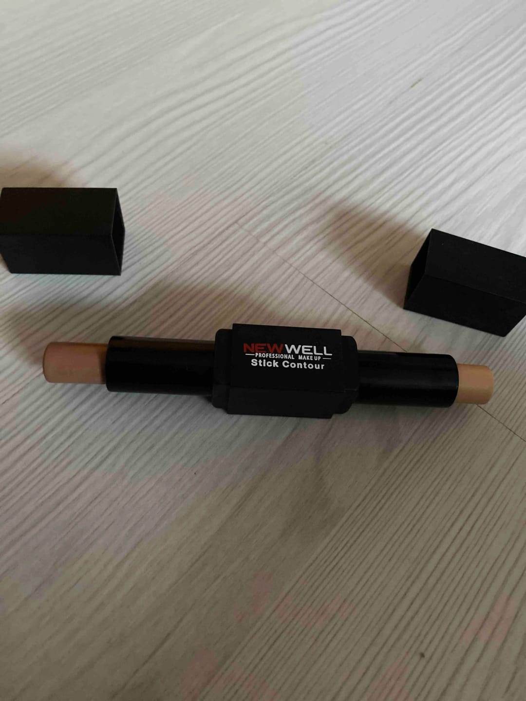 Customer photo review of Highlighter & Konturenstift