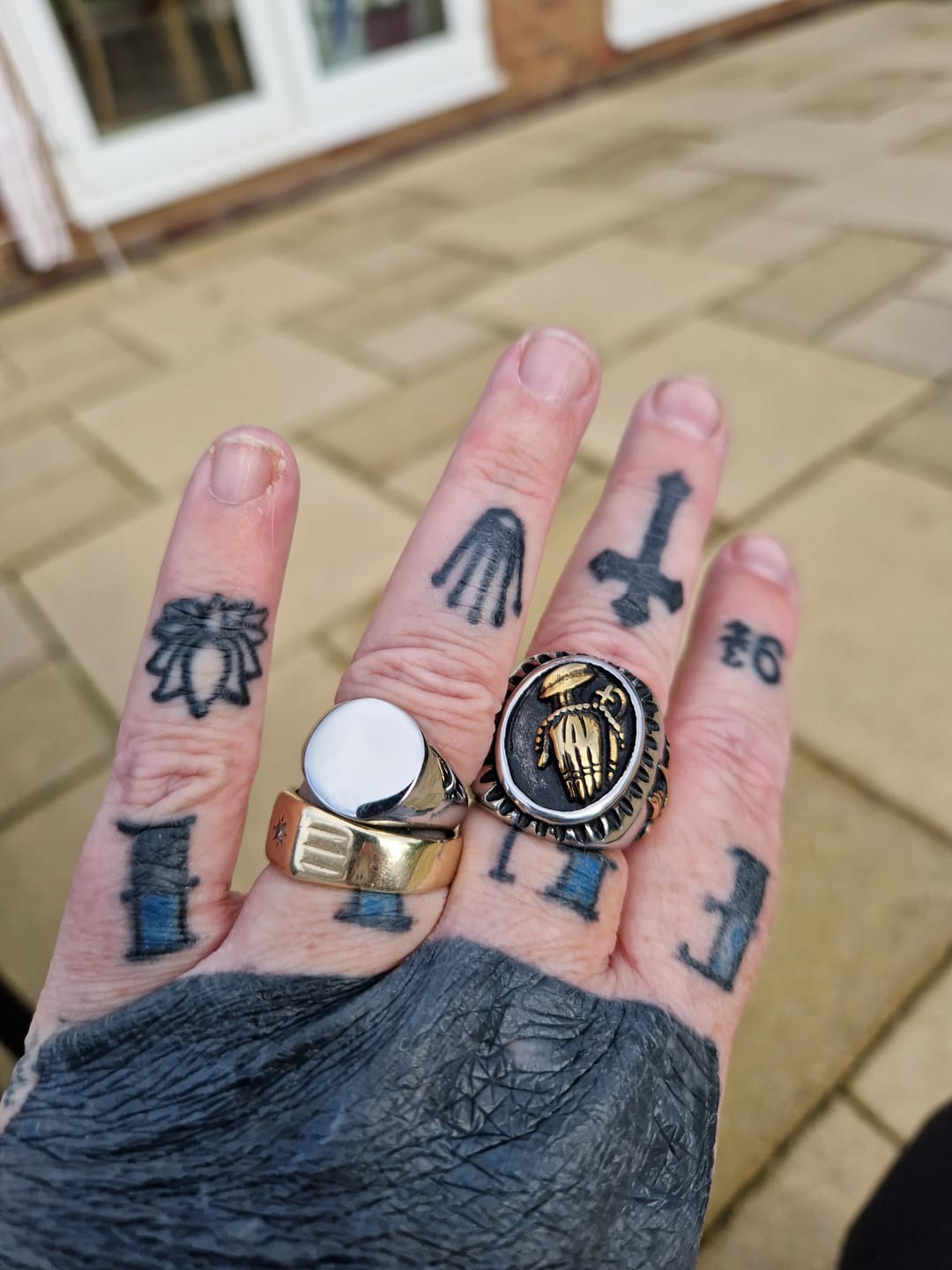 Customer photo review of ROUND. - SILVER