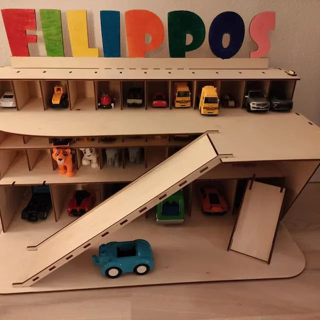 Customer photo review of small ToyBox