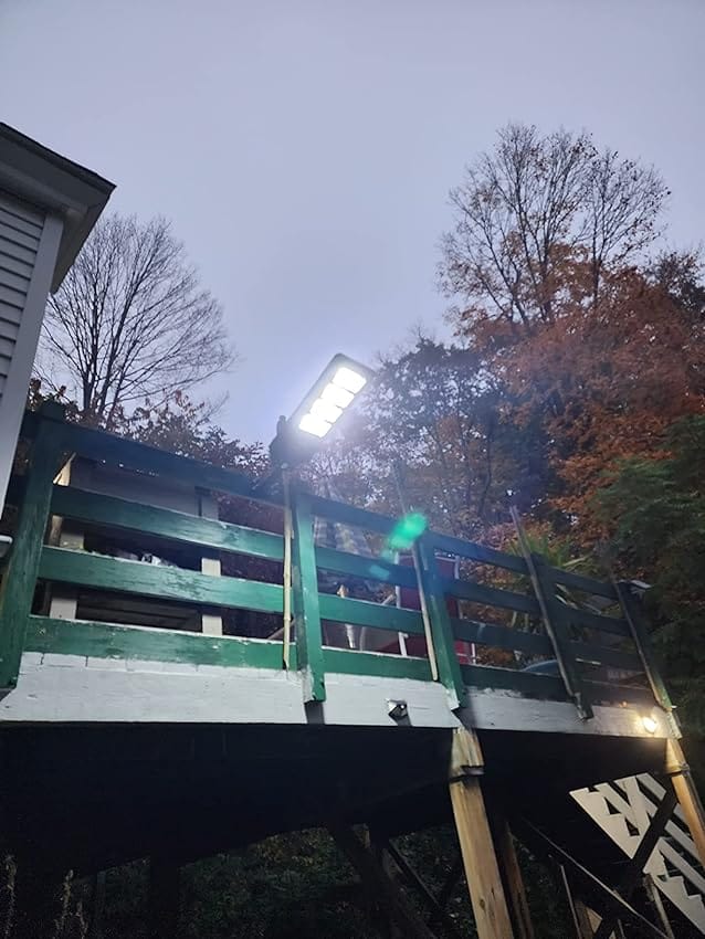 Customer photo review of 4 pack 200W solar street lights 20000 lumens