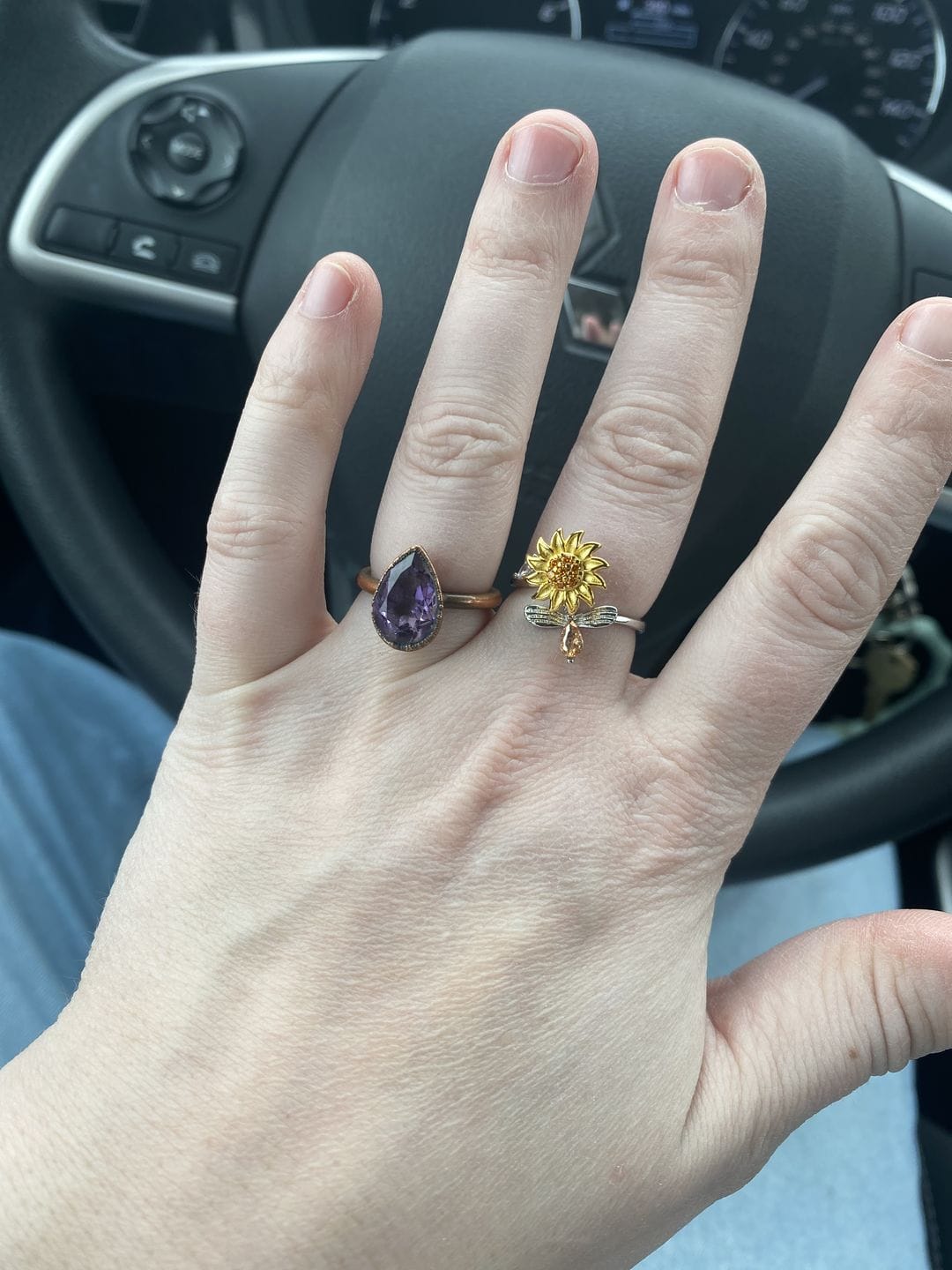 Customer photo review of Spinning Sunflower & Bee Ring