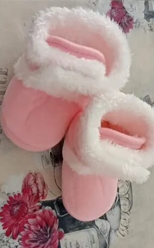 Customer photo review of Warm Baby Sock Shoes