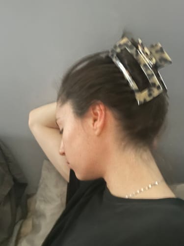 Customer photo review of XL Dreamy Claw Clip