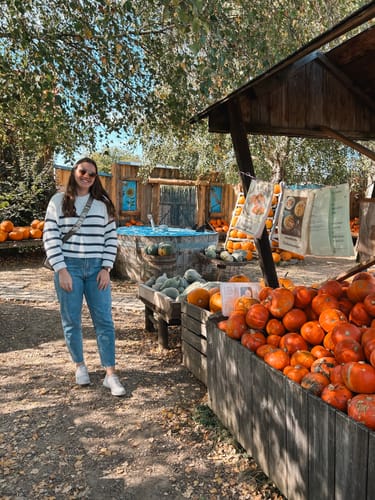 Customer photo review of JASMIN - TAUPE