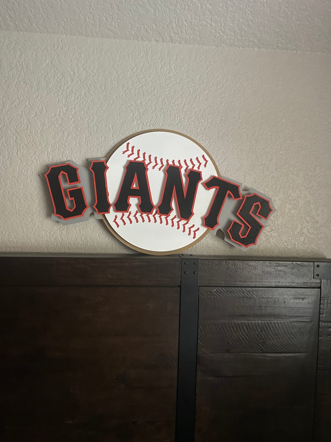 Customer photo review of San Francisco Giants Club Logo 3D Vintage Metal Wall Art
